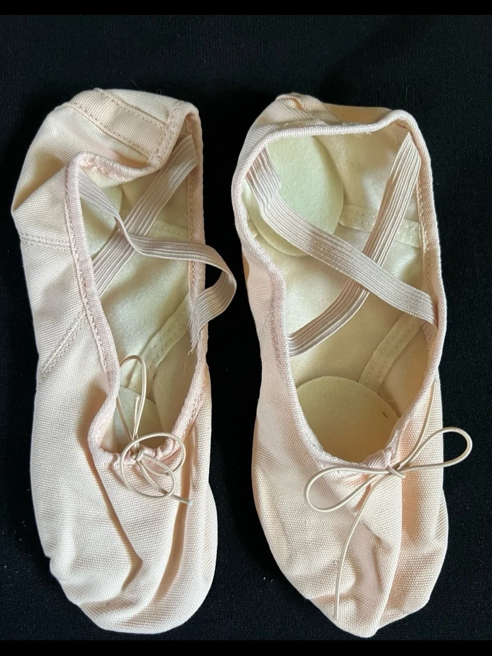 Capezio Women's 2028 Canvas Juliet Ballet Shoe